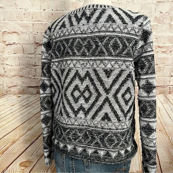 Lucky Brand Aztec pullover sweater - Picture 5 of 5